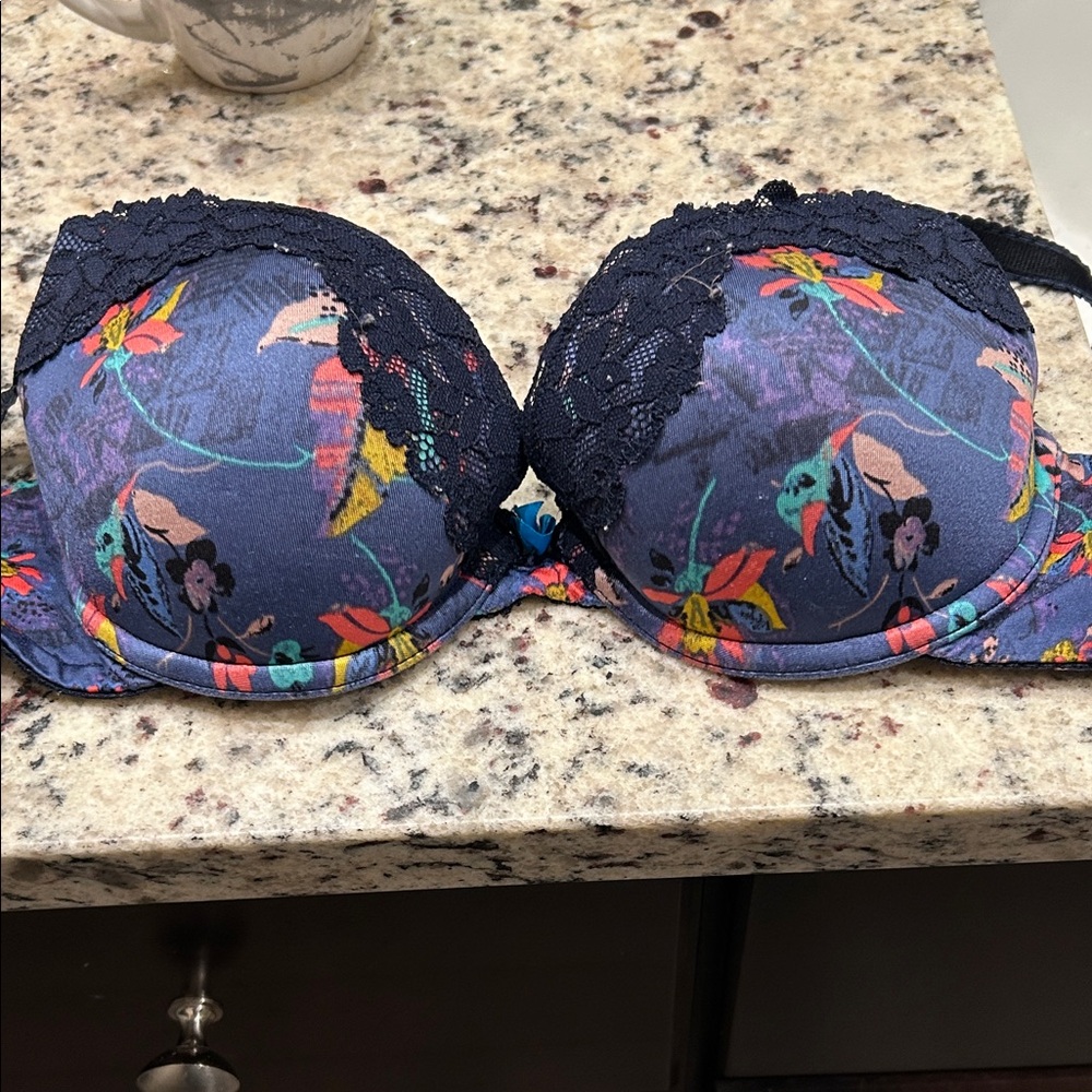 Vibrant Floral Lace Women's Bra